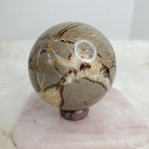 Septarian Sphere - Picture 3 of 9